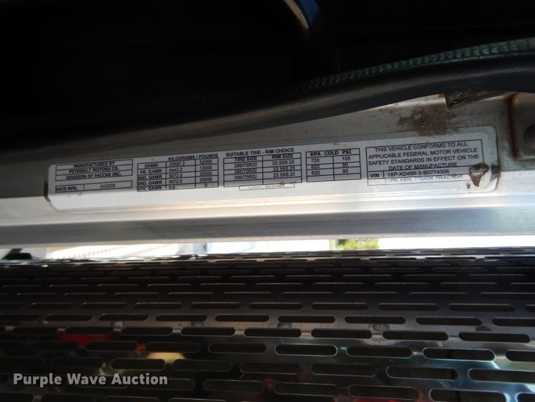 image for item DG6818 2009 Peterbilt 389  semi truck