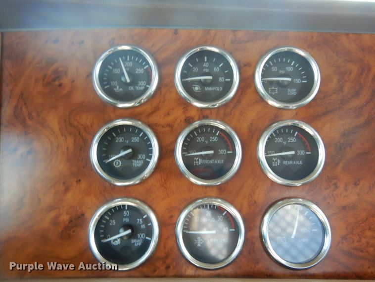 image for item DG6818 2009 Peterbilt 389  semi truck