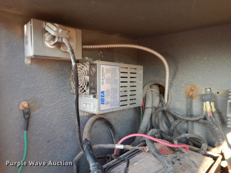 image for item DG6823 2006 Kenworth T300  command center truck