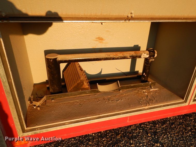 image for item DG6823 2006 Kenworth T300  command center truck