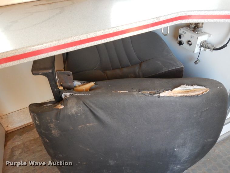 image for item DG6823 2006 Kenworth T300  command center truck