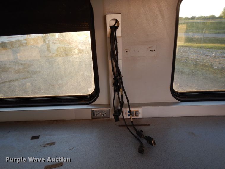 image for item DG6823 2006 Kenworth T300  command center truck