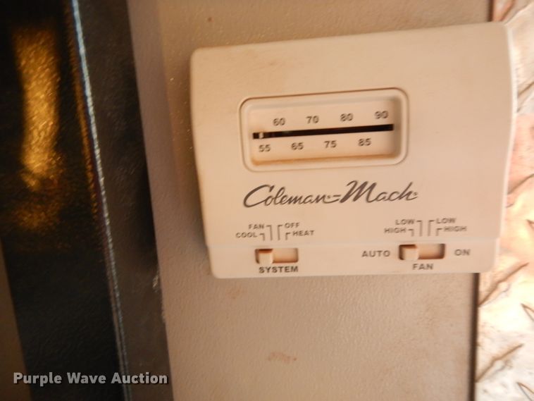 image for item DG6823 2006 Kenworth T300  command center truck