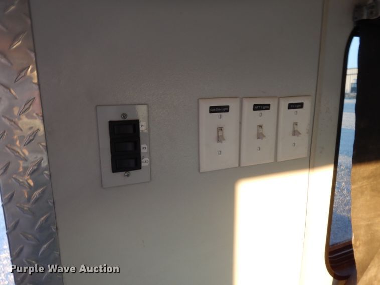 image for item DG6823 2006 Kenworth T300  command center truck