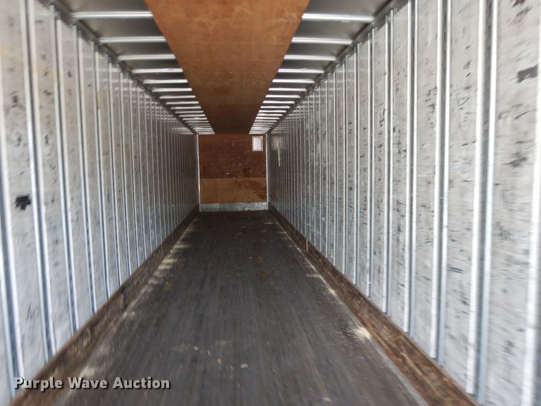 image for item DG7956 2006 Utility dry van trailer