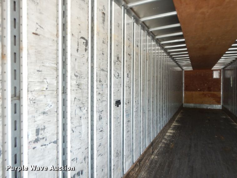 image for item DG7956 2006 Utility dry van trailer