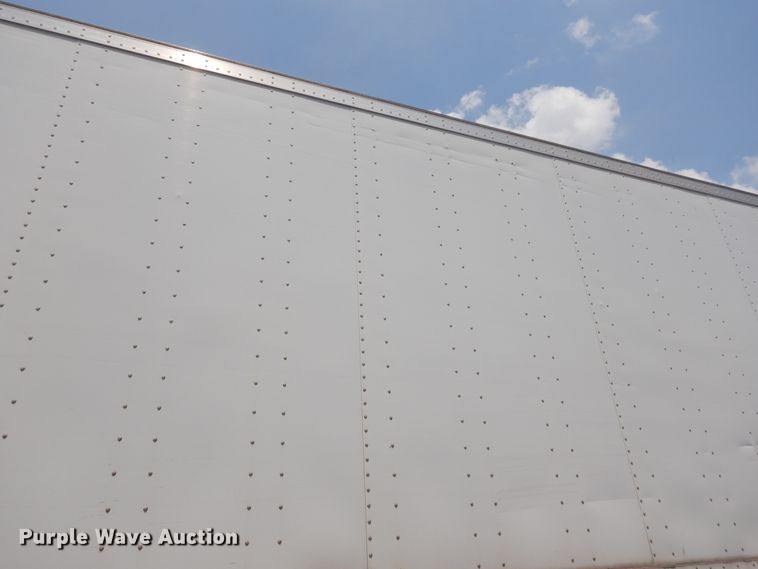 image for item DG7956 2006 Utility dry van trailer