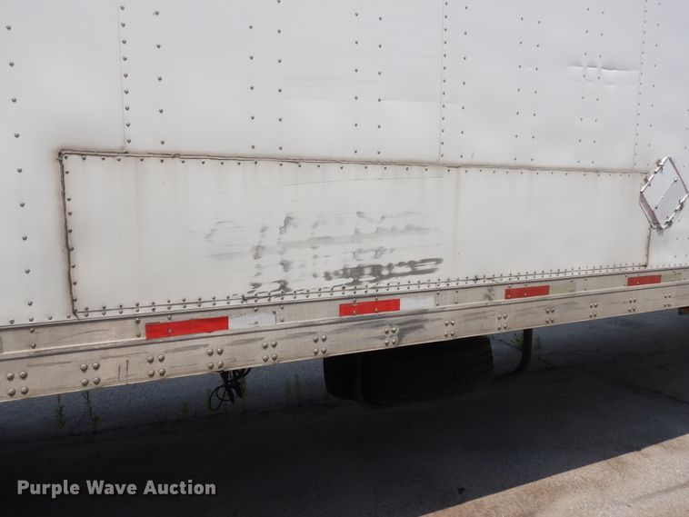 image for item DG7956 2006 Utility dry van trailer
