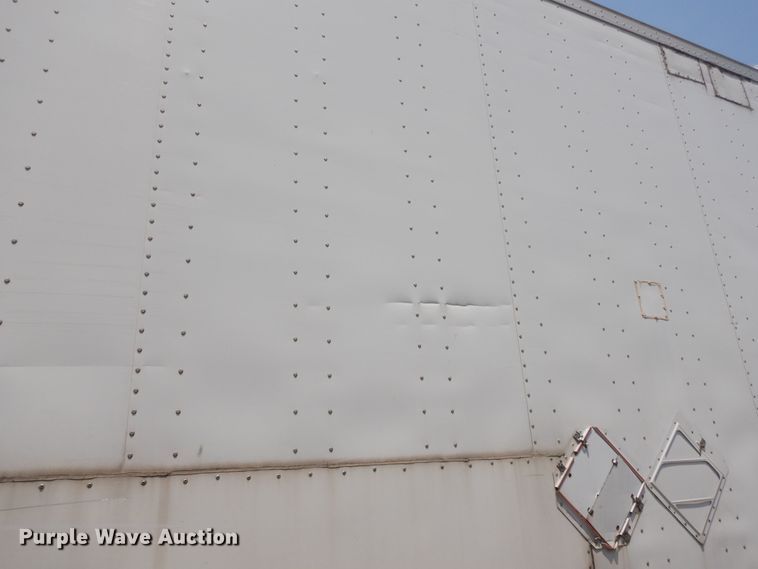 image for item DG7956 2006 Utility dry van trailer