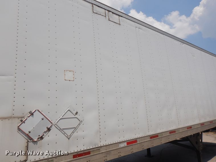 image for item DG7956 2006 Utility dry van trailer