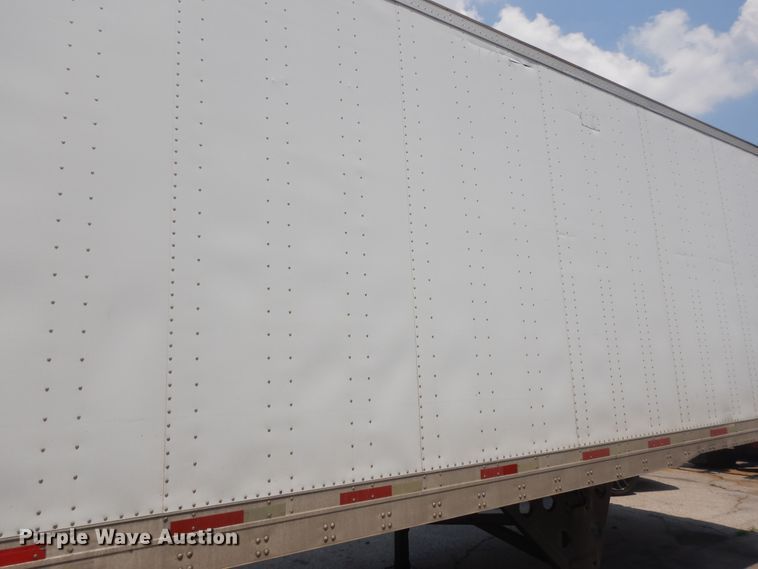 image for item DG7956 2006 Utility dry van trailer