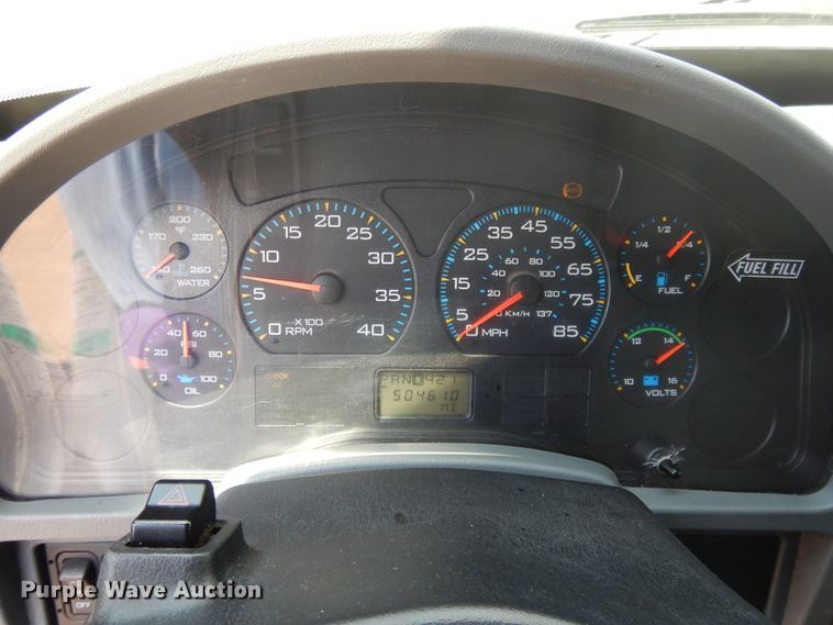 image for item DG7957 2005 International 4300  box truck