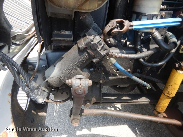 image for item DG7957 2005 International 4300  box truck