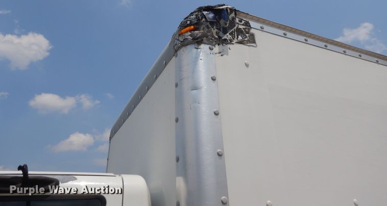 image for item DG7957 2005 International 4300  box truck