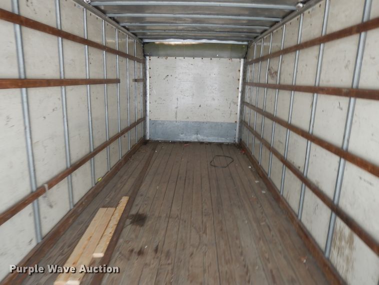 image for item DG7957 2005 International 4300  box truck