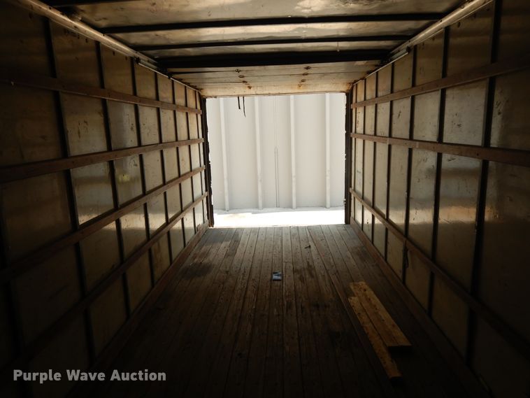 image for item DG7957 2005 International 4300  box truck