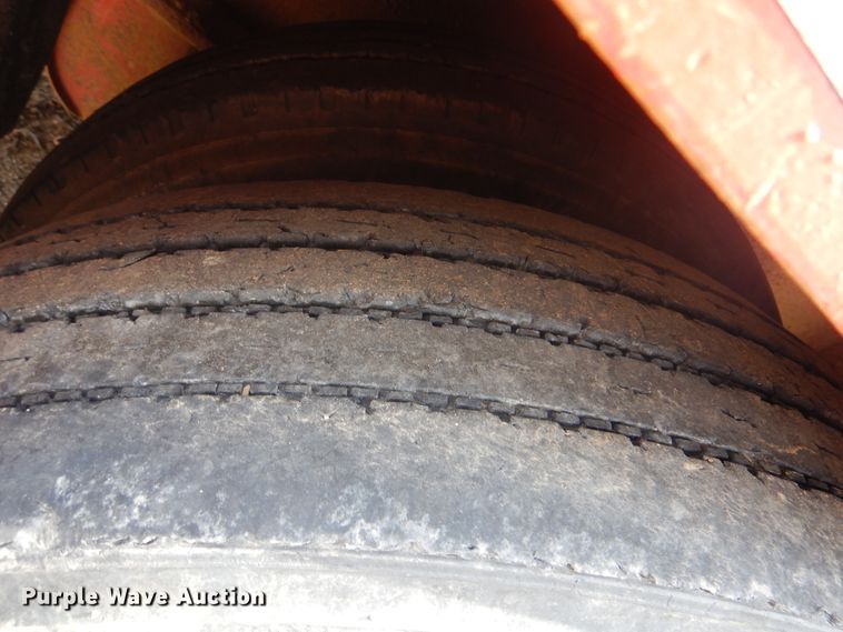 image for item DG8696 1997 Atoka 30DE352 equipment trailer