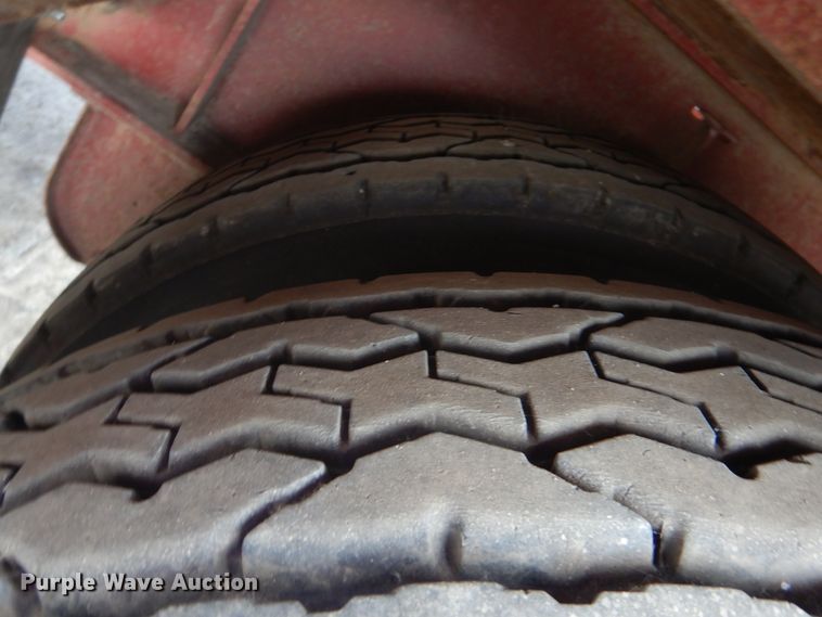 image for item DG8712 2008 Viking VFD53R24F35T equipment trailer