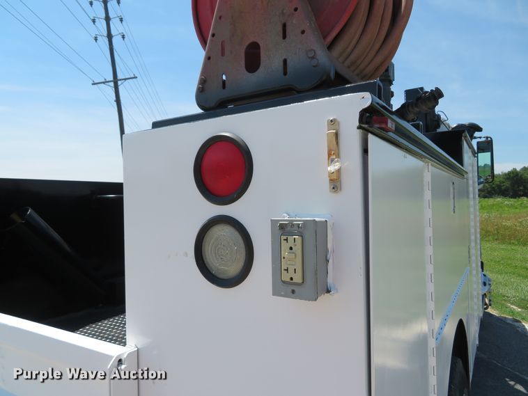 image for item DH1053 2004 Freightliner FL70  utility truck