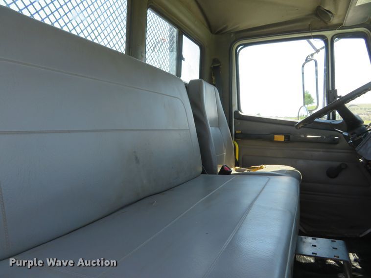 image for item DH1053 2004 Freightliner FL70  utility truck