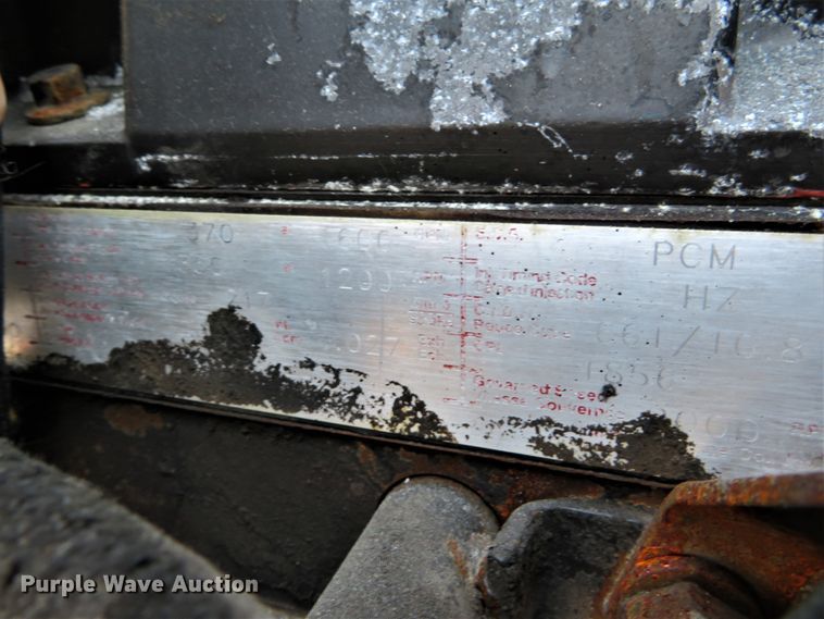 image for item DH1069 1996 Peterbilt 378  truck cab and chassis