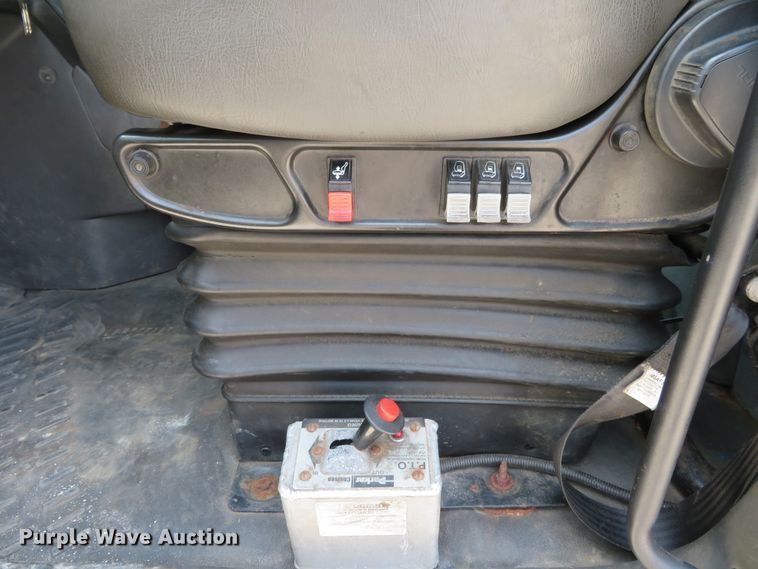 image for item DH1072 2011 International ProStar Plus  semi truck