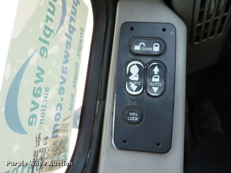 image for item DH1072 2011 International ProStar Plus  semi truck