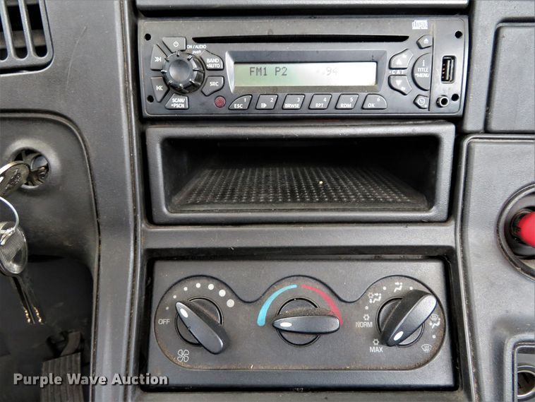 image for item DH1072 2011 International ProStar Plus  semi truck