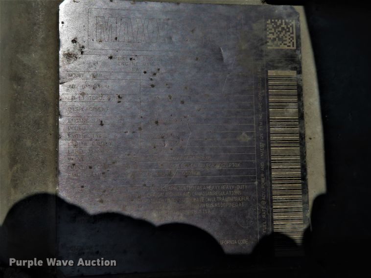 image for item DH1072 2011 International ProStar Plus  semi truck