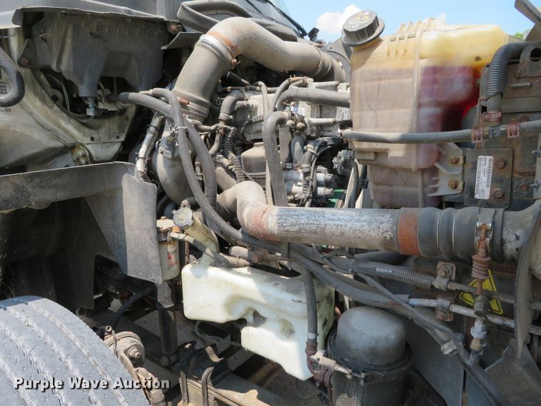 image for item DH1072 2011 International ProStar Plus  semi truck