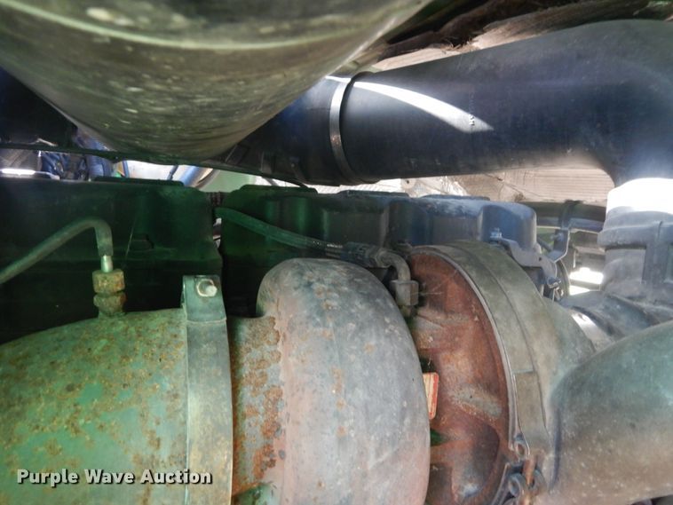 image for item DH5124 2000 Mack CX613  semi truck