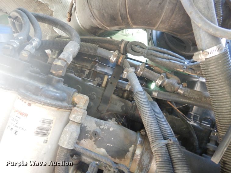 image for item DH5124 2000 Mack CX613  semi truck