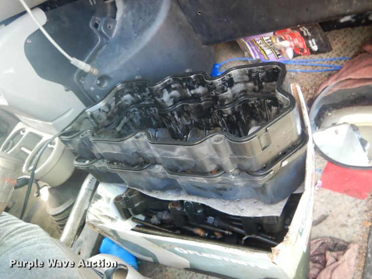 image for item DH5125 2001 Mack CX613  semi truck