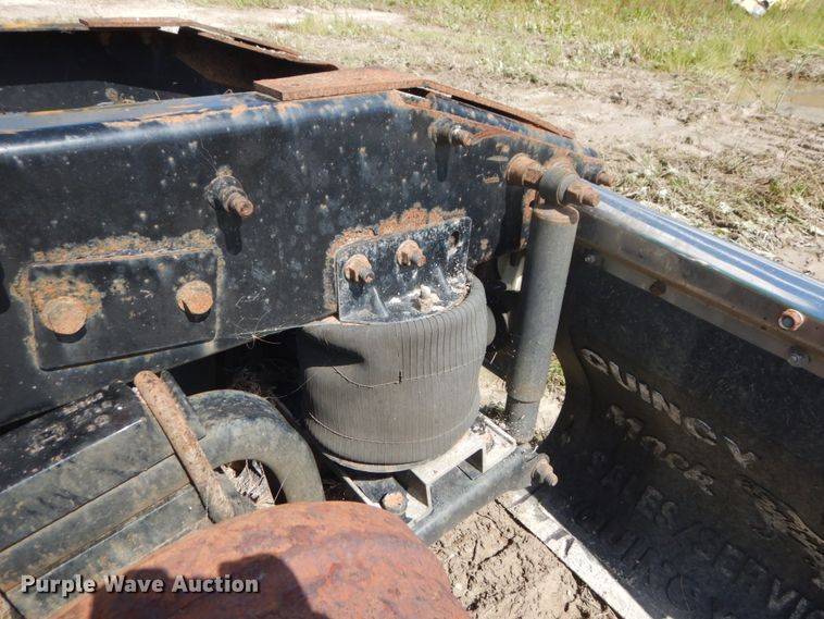 image for item DH5125 2001 Mack CX613  semi truck