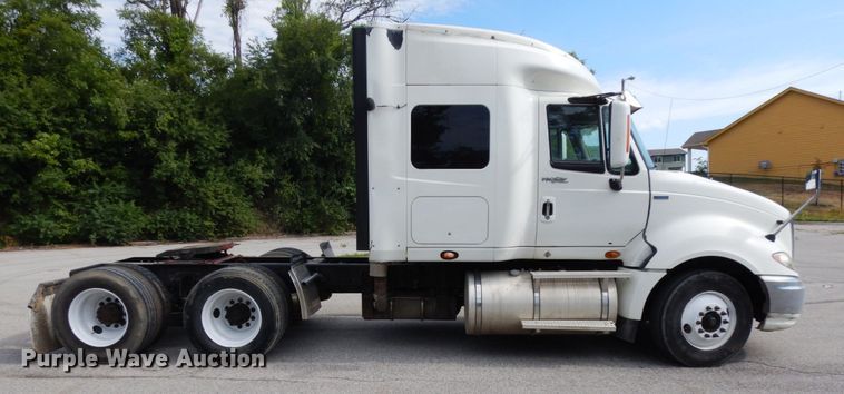 image for item DH6518 2009 International ProStar Premium  semi truck