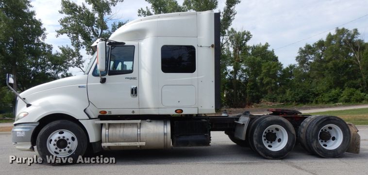 image for item DH6518 2009 International ProStar Premium  semi truck