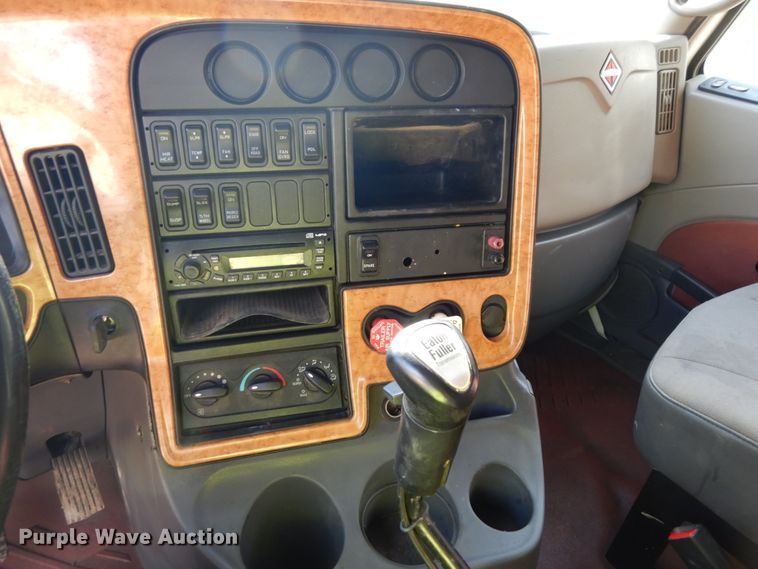 image for item DH6518 2009 International ProStar Premium  semi truck