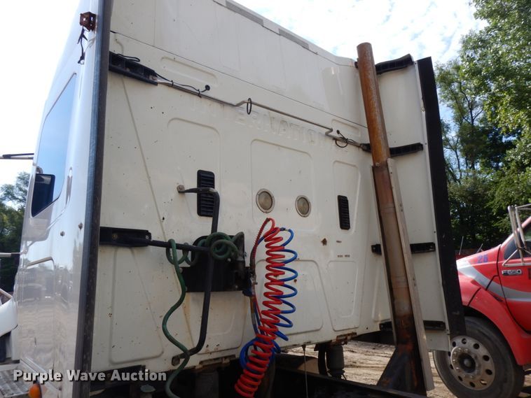 image for item DH6518 2009 International ProStar Premium  semi truck