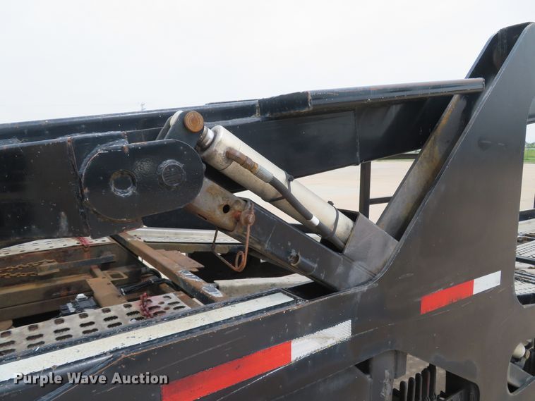 image for item DI2087 2002 Cottrell EZ-5307 Highmount Classic car carrier trailer