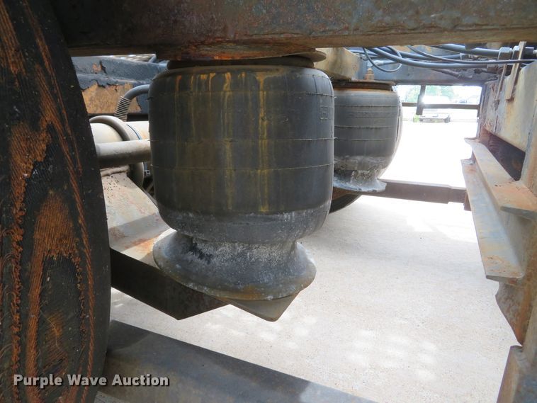 image for item DI2087 2002 Cottrell EZ-5307 Highmount Classic car carrier trailer