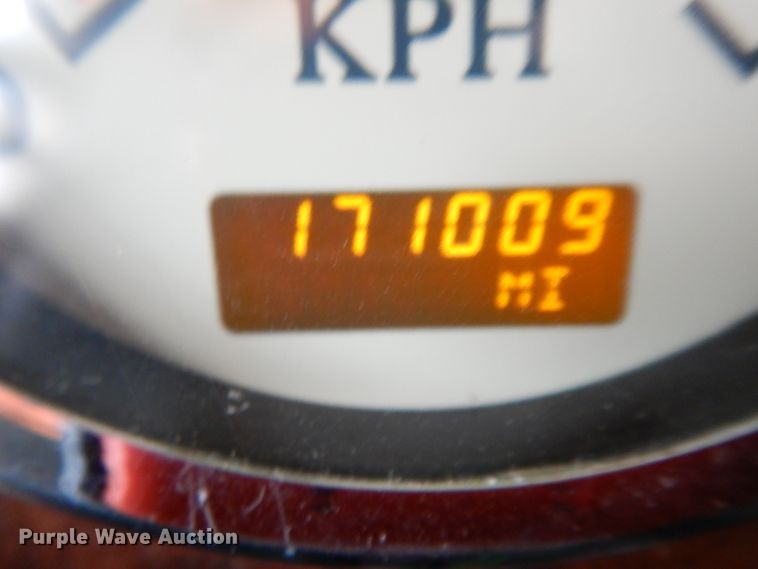 image for item DI5252 2005 International 9900i  semi truck