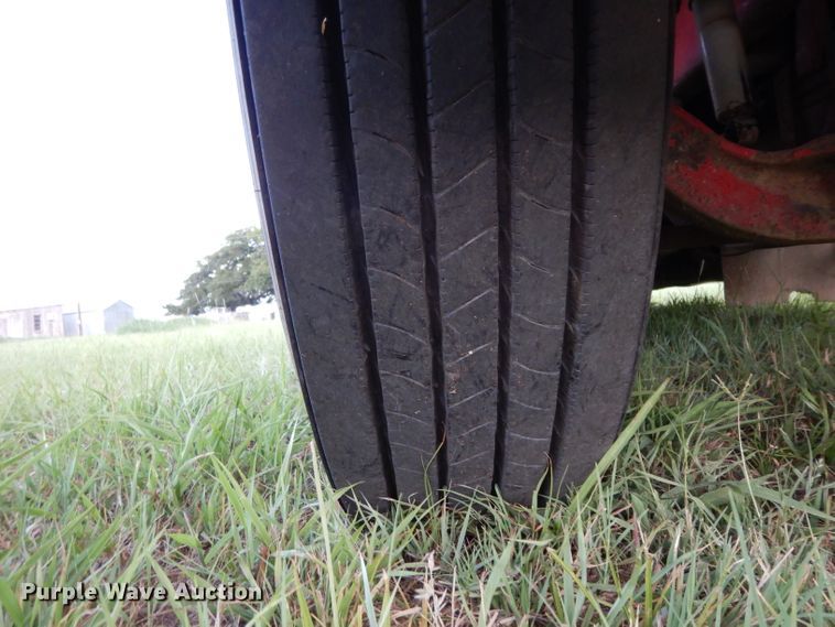 image for item DI5252 2005 International 9900i  semi truck