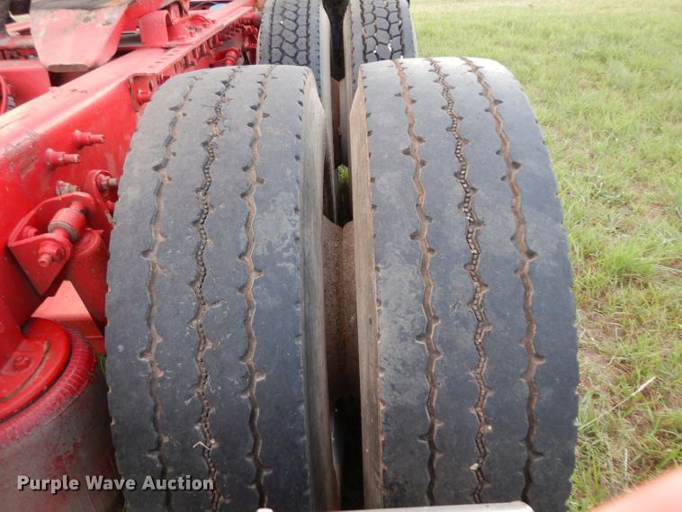 image for item DI5252 2005 International 9900i  semi truck