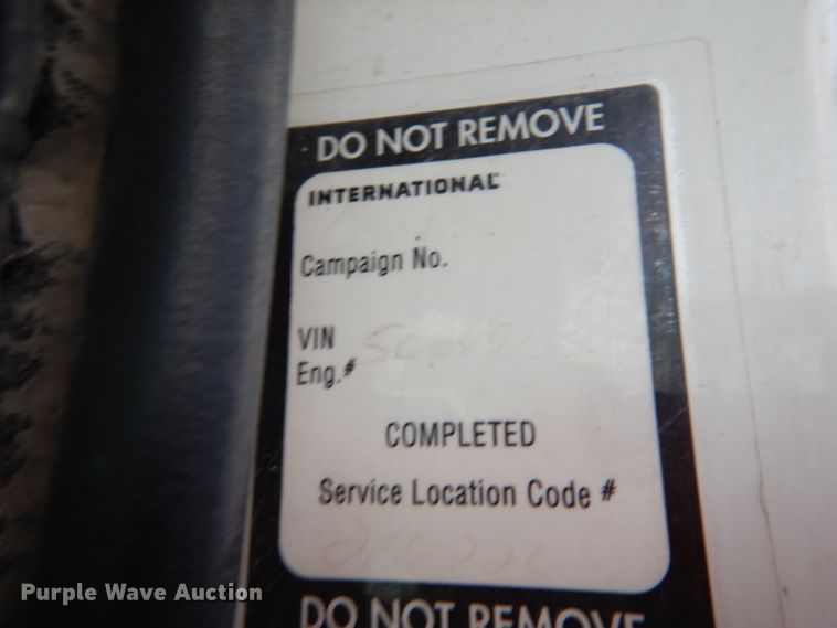 image for item DI5252 2005 International 9900i  semi truck