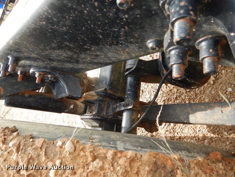 image for item DI5272 2007 Freightliner Columbia  semi truck