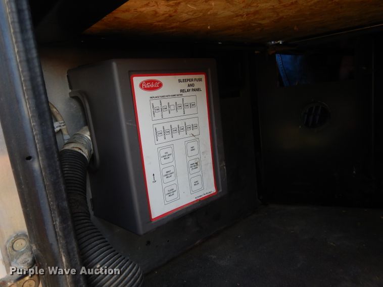 image for item FA9366 UniBilt UltraCab sleeper