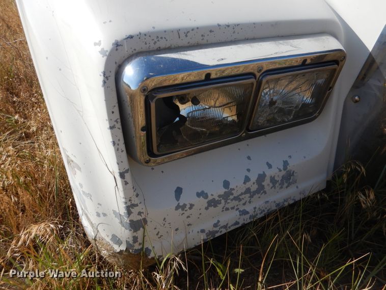 image for item FA9368 (2) Freightliner Classic hoods