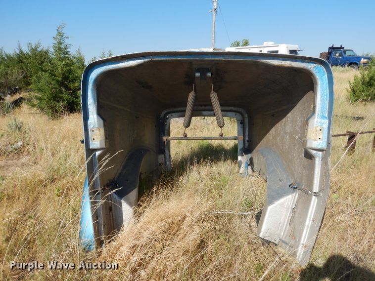 image for item FA9368 (2) Freightliner Classic hoods