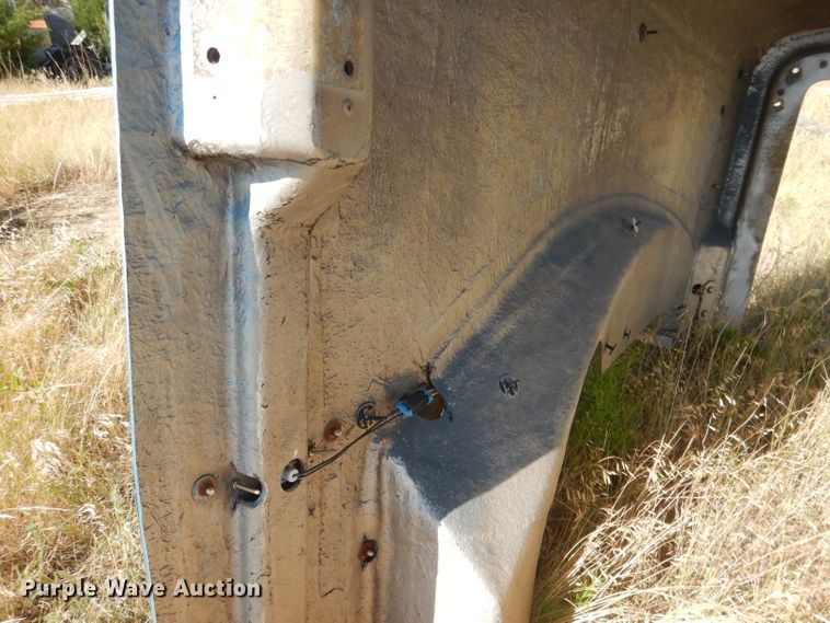 image for item FA9368 (2) Freightliner Classic hoods