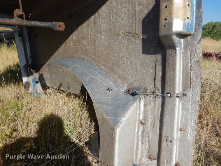 image for item FA9368 (2) Freightliner Classic hoods